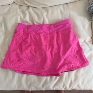 Lululemon pace rival skirt